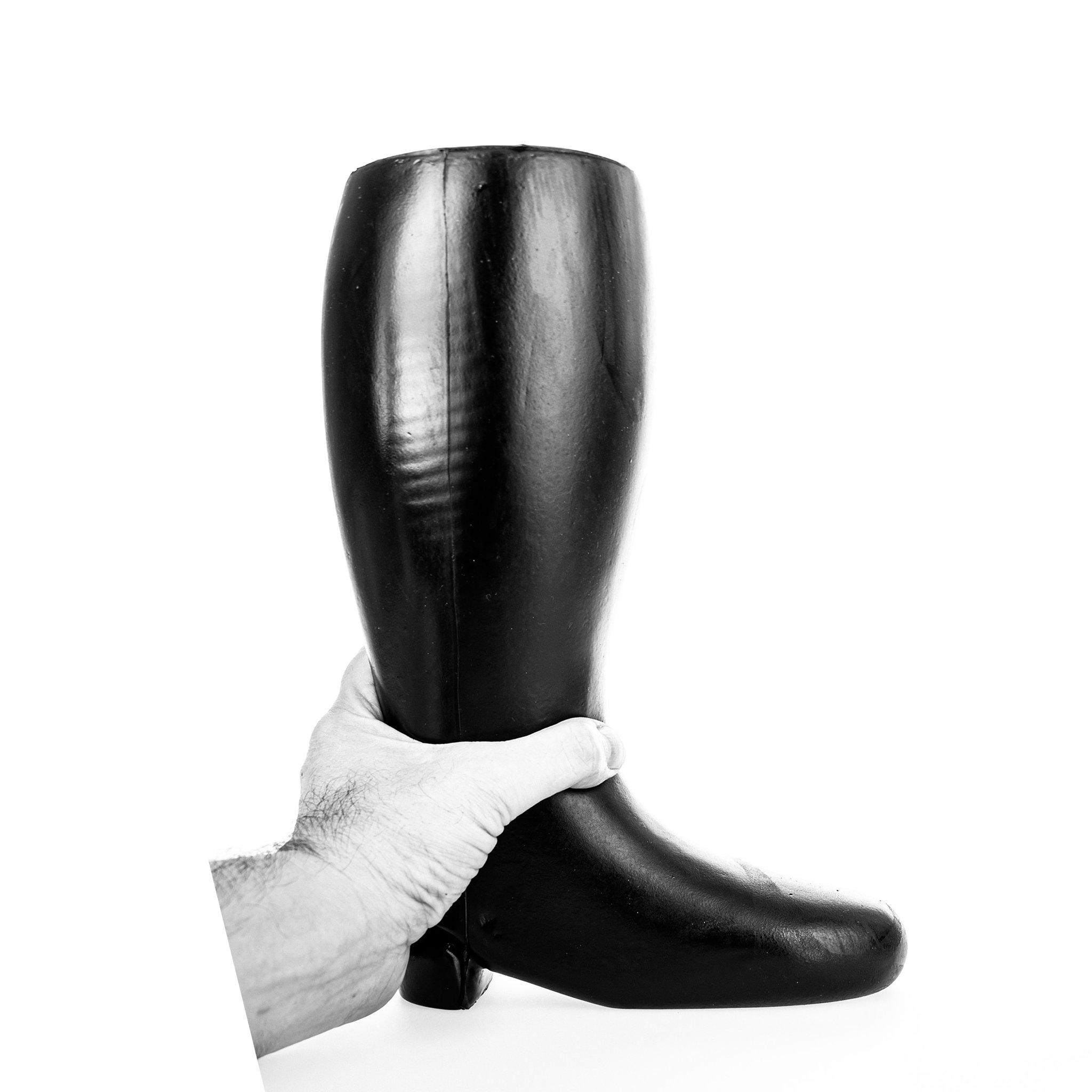 All Black Dildo Boots, 32 cm All Black Dildo Boots, 32 cm